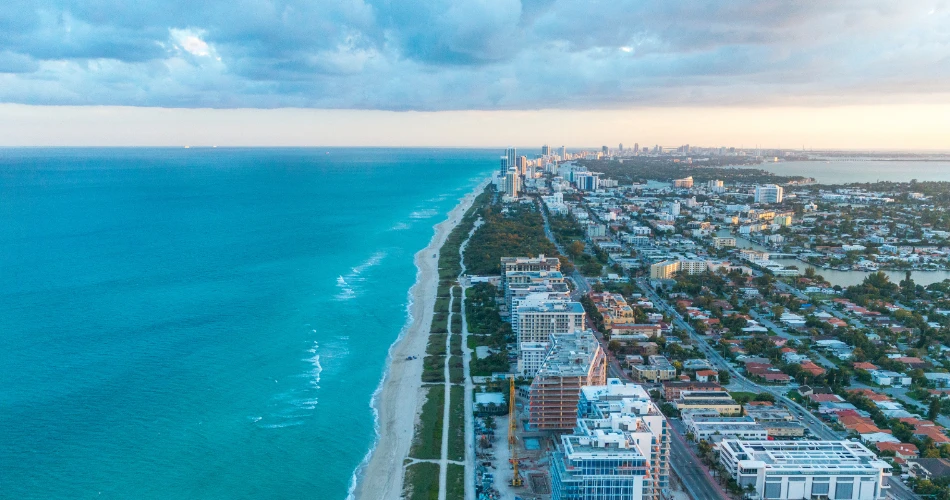 Miami Beach Travel Guide: Sun, Sand & Art Deco Magic